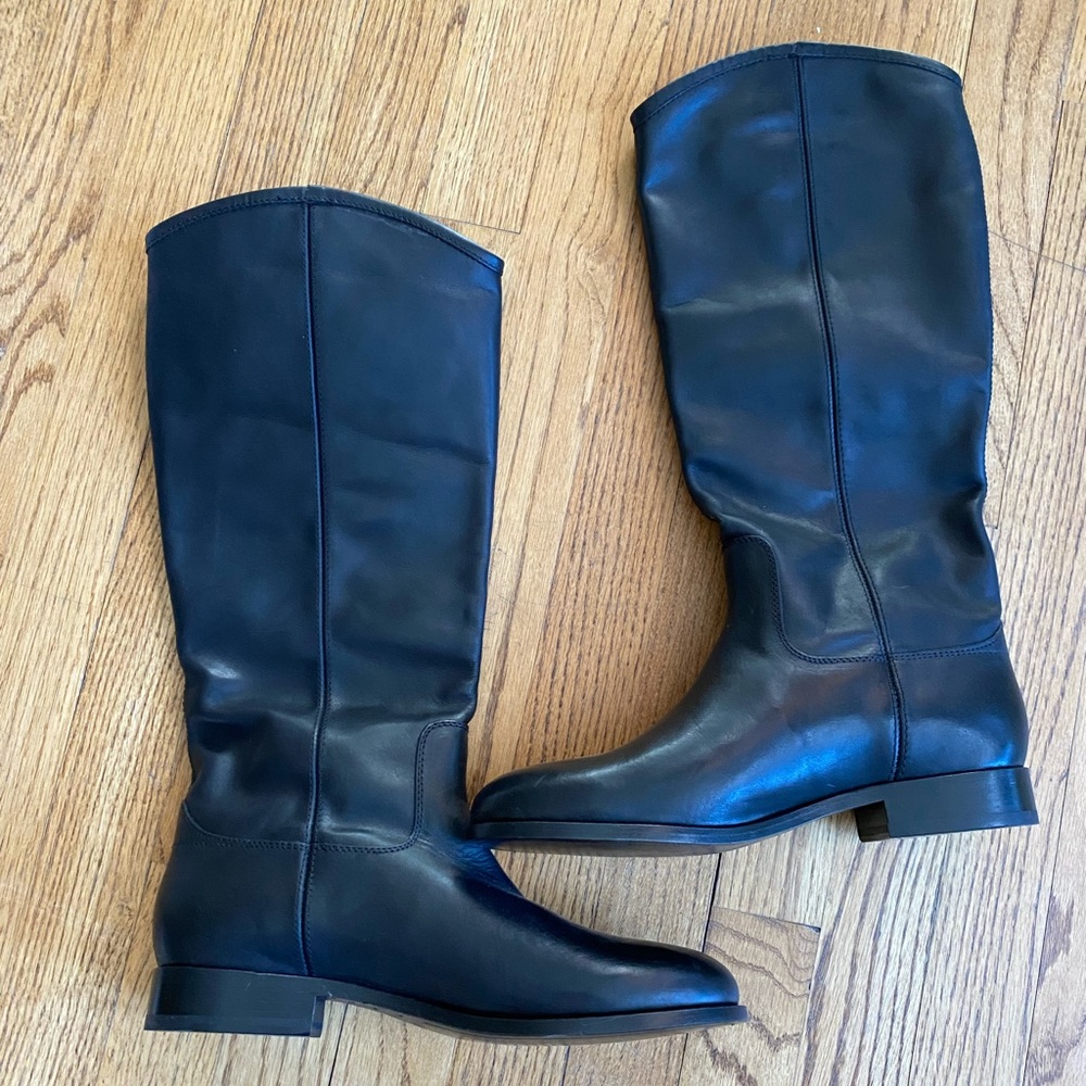 FRYE • Black Leather Boots